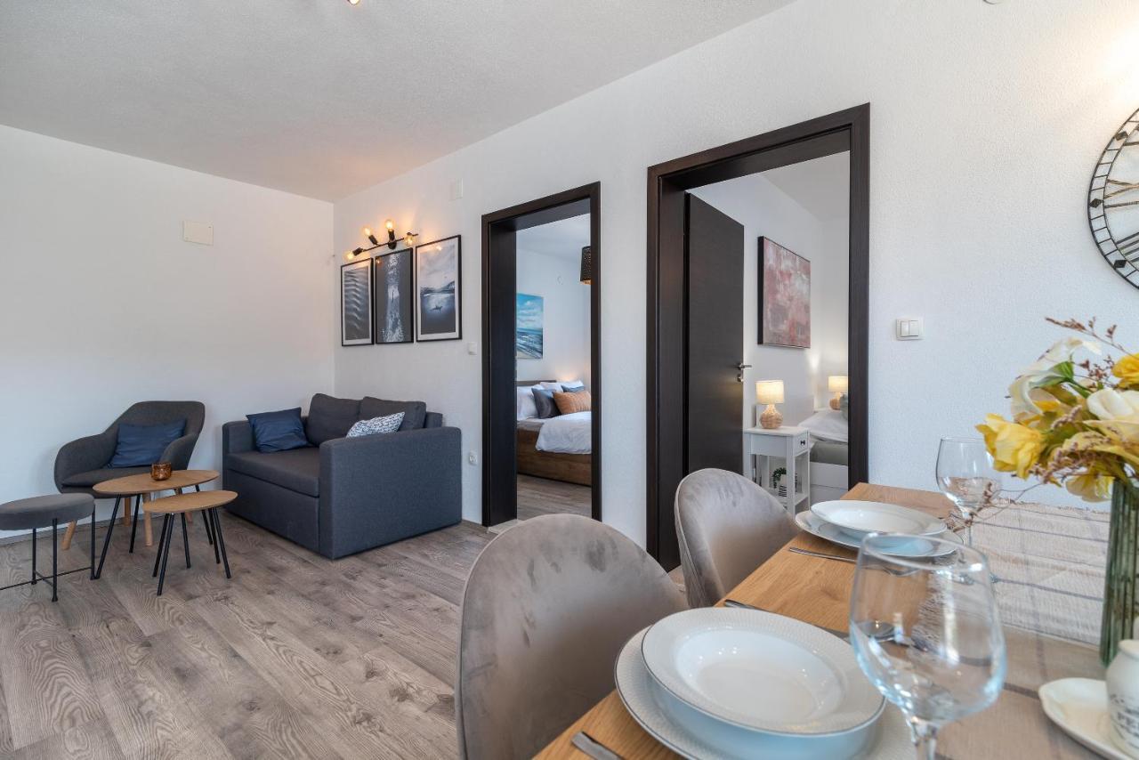Beach Apartman Marela Slatine Exterior foto